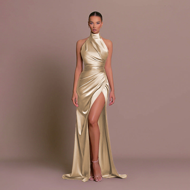 Metallic pink satin evening dress with high neck and side slit – luxurious hijab-friendly design – available at CATRIXA Belgium.