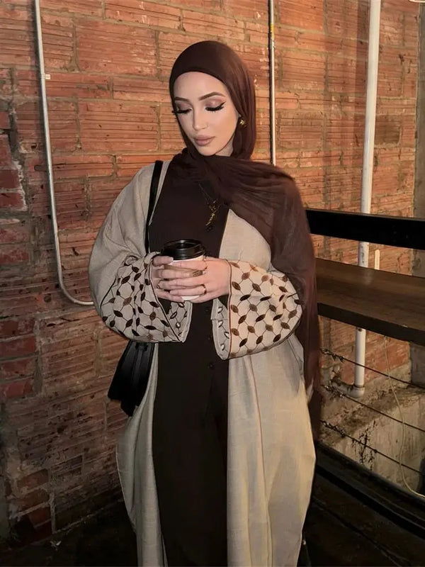 Elegante Open Khaleeji Abaya